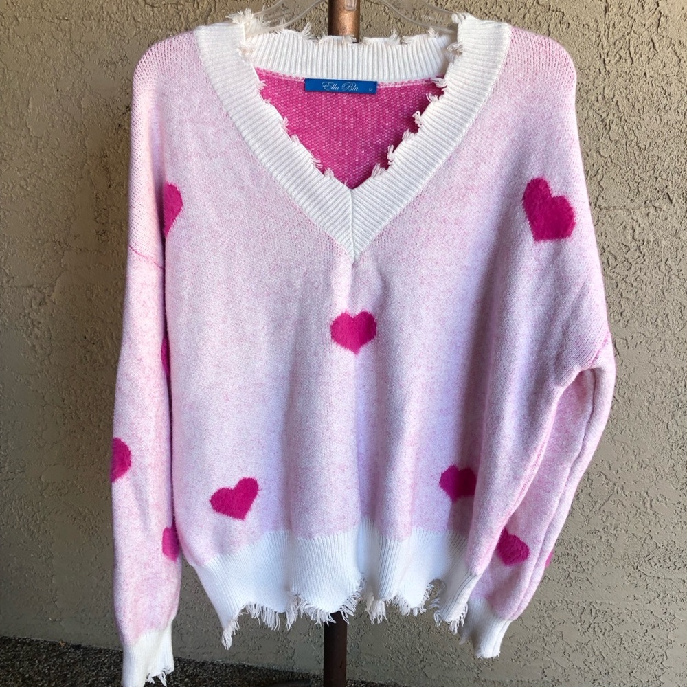 Ella Blu Boutique Heart Sweater with Distressed Edges Size M